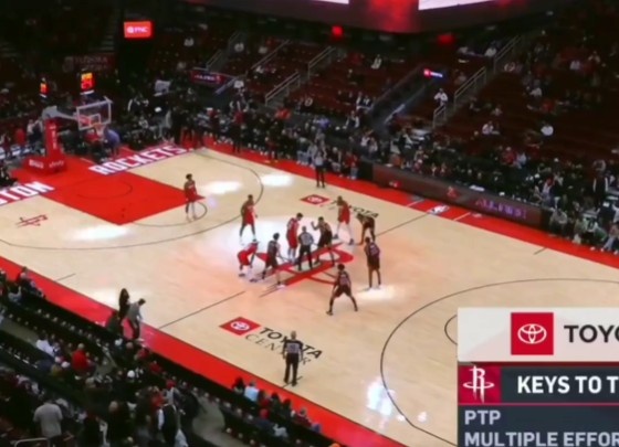 JRS直播吧-啥情况？火箭主场观众席空位不少 但杜兰特&amp;申京本场都首发出战