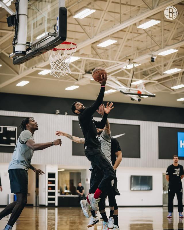 1665894793652099208.jpg Fe4sQo6XgAAUAwz.jpg